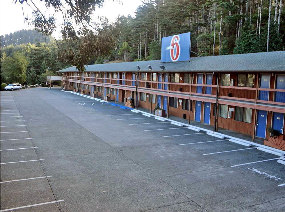 Motel 6 Голд-Бич Экстерьер фото