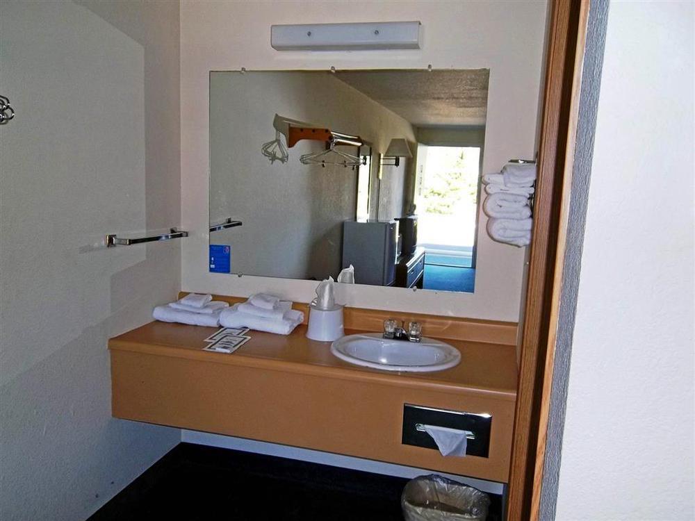 Motel 6 Голд-Бич Номер фото