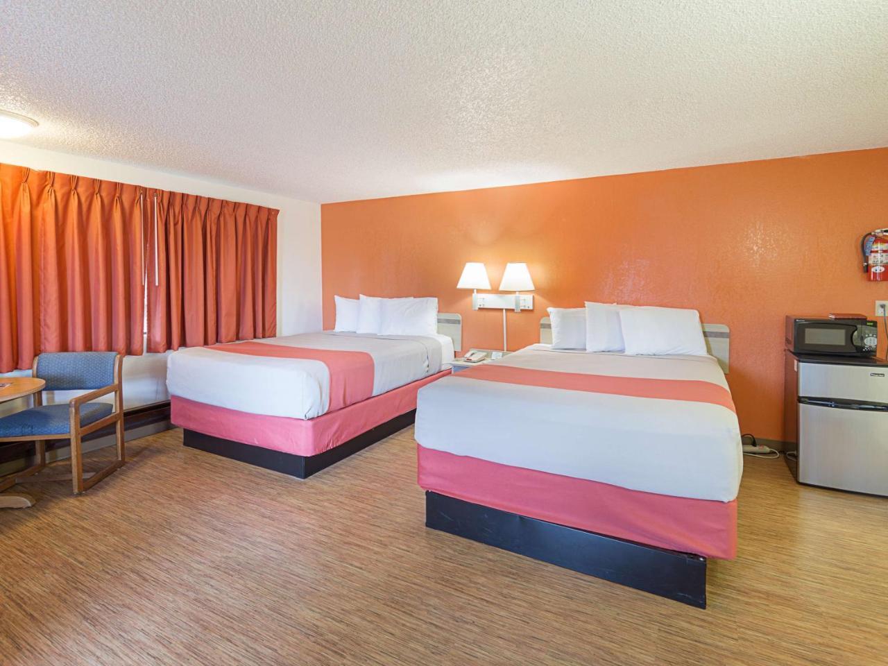 Motel 6 Голд-Бич Экстерьер фото